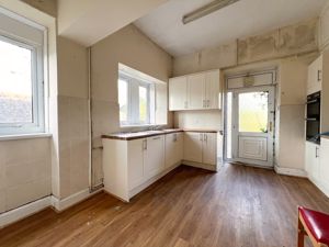 Photo 15- click for photo gallery